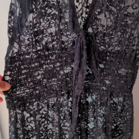 Long, lace, see through, vintage Torrid top - Picture 4 of 4